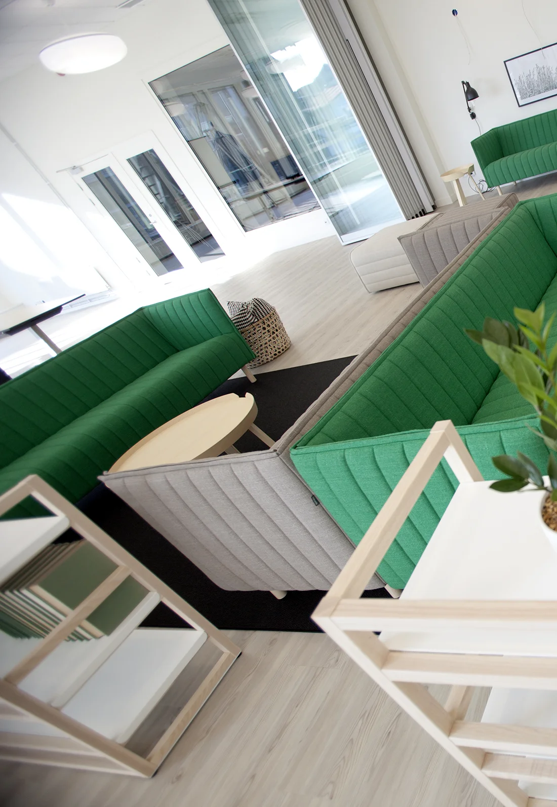 Ett projekt som Victorias interiör och arkitektur utförde för Varbergs Sparbank